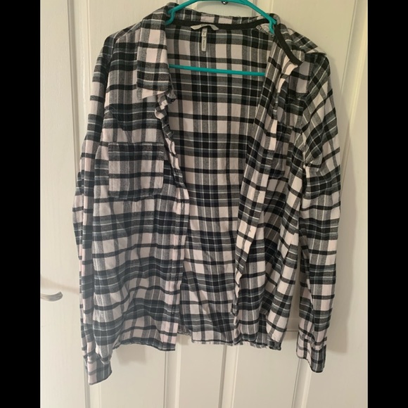 SOLD Womens Flannel - Picture 1 of 4